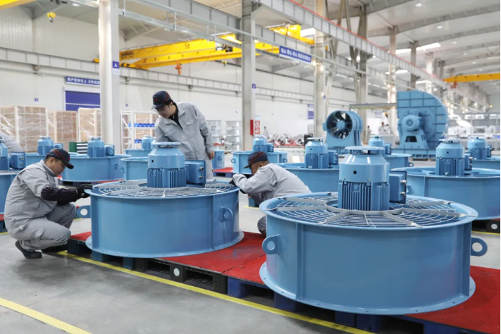 当好“服务生” 以工程技术服务助力企业攀“高”逐“新”